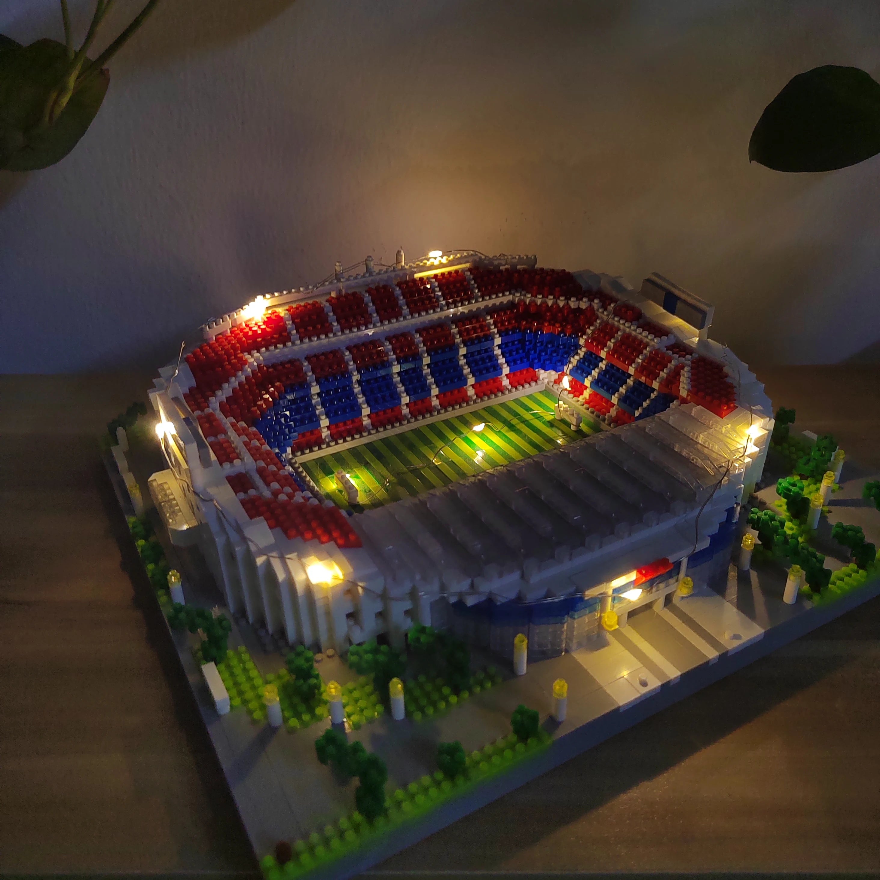 Mego BAUSTEINE – Fußballstadion Architektur-Set 🏟️