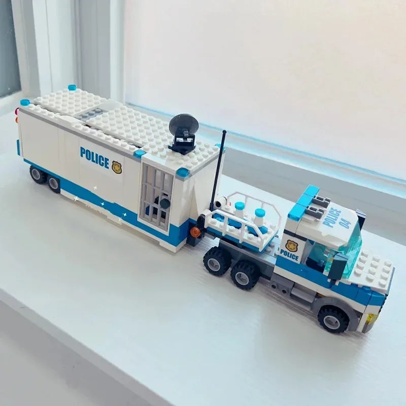 Mego BAUSTEINE – Polizei-Transport & Einsatzfahrzeuge 🚓