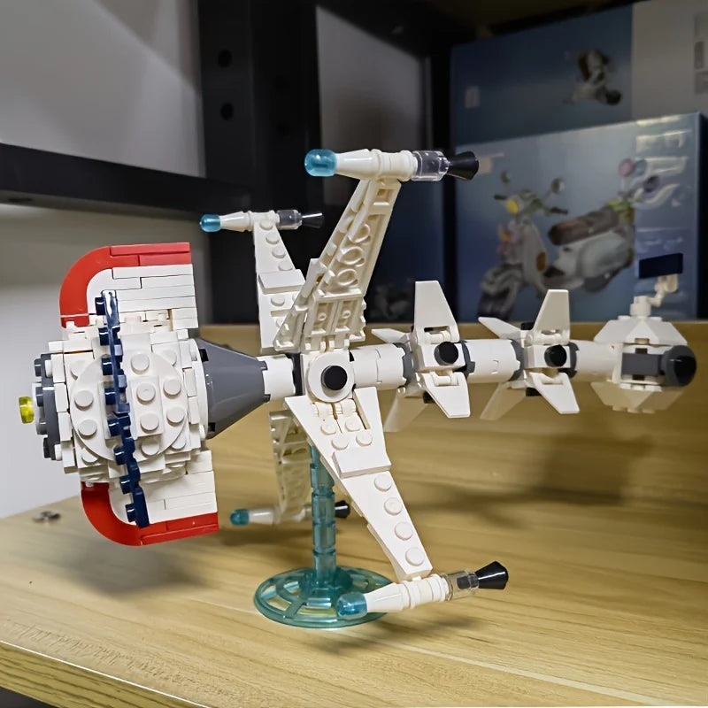 Mego TECH – Comet L250 Raumkreuzer (High-Tech 🔩)